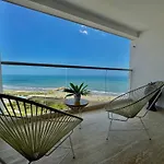 Loft Vista Mar. Crespo Piscina